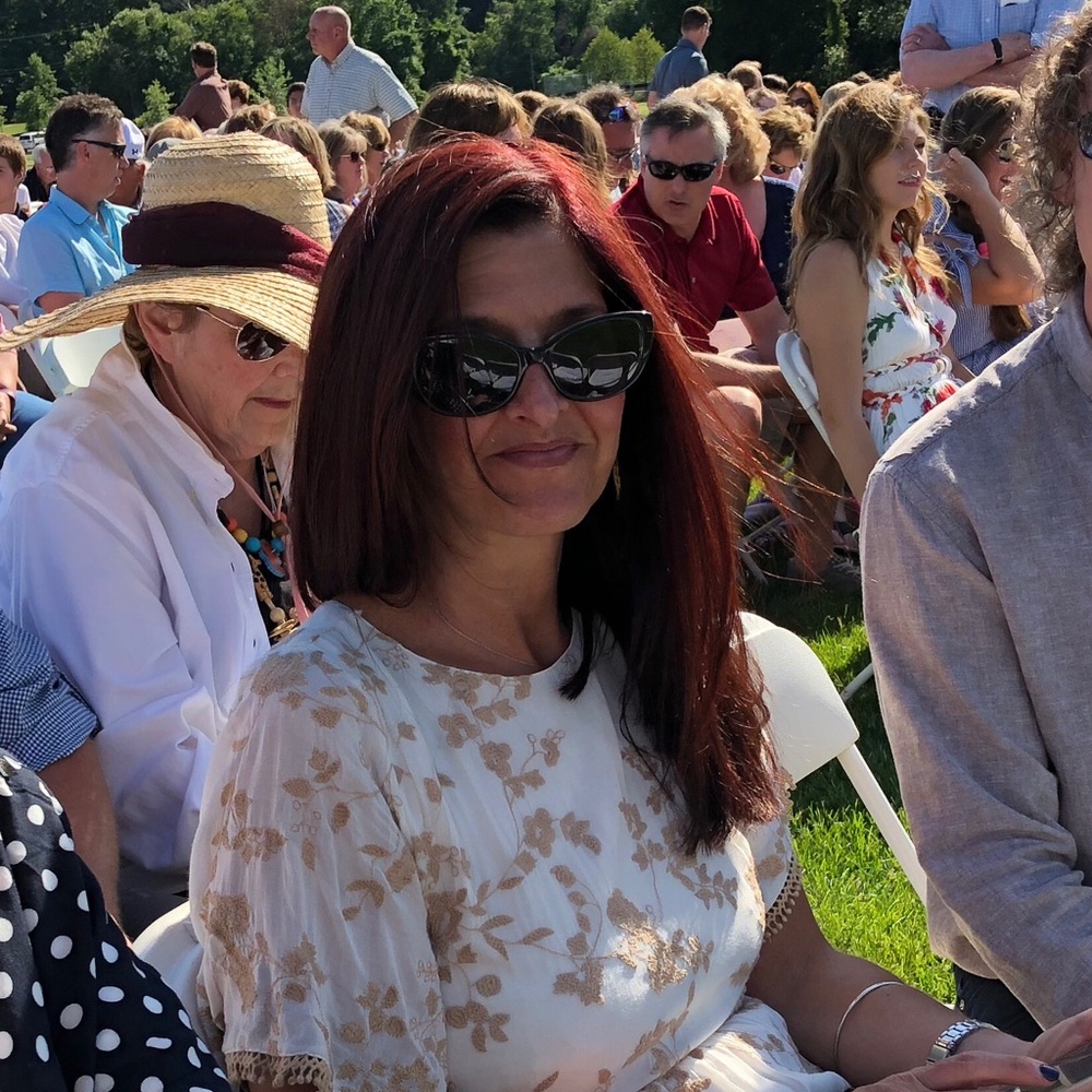 Meet your Posher, Monica